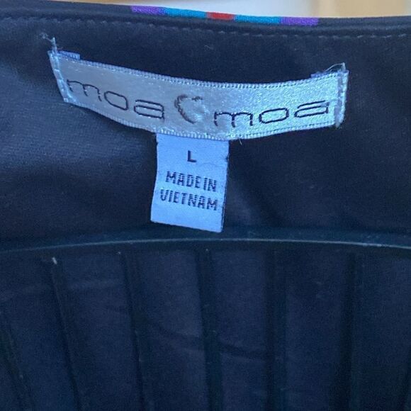 ✨🆕✨ Beautiful Bundle Moa Black & White Tops✨ - Picture 7 of 12